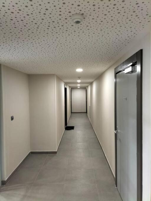 Appartement F2 De Haut Standing En Hypercentre Avec Jardin Prive A 270 M De La Gare De Mantes ! Екстер'єр фото
