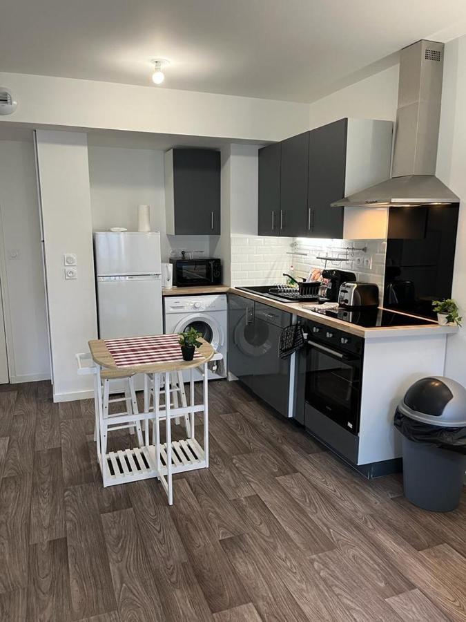 Appartement F2 De Haut Standing En Hypercentre Avec Jardin Prive A 270 M De La Gare De Mantes ! Екстер'єр фото